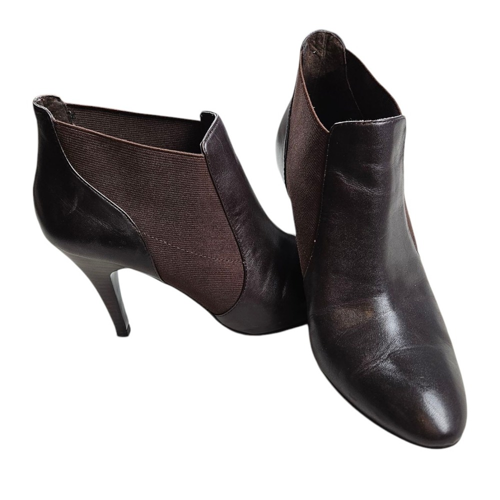 Minimalist Office Corpcore Women 10B Brown Ankle Booties Heels Capsule Wardrobe